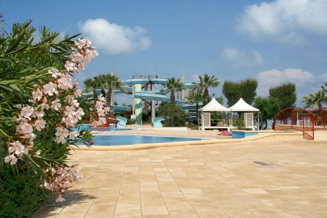 Happy Camp Mobile Homes In Camping Villaggio Lamaforca Carovigno Exterior foto
