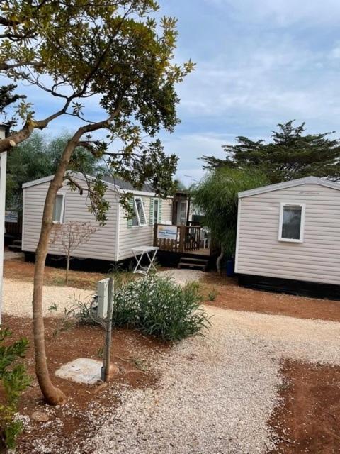 Happy Camp Mobile Homes In Camping Villaggio Lamaforca Carovigno Exterior foto